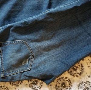 Cabi Slim Boyfriend Jeans